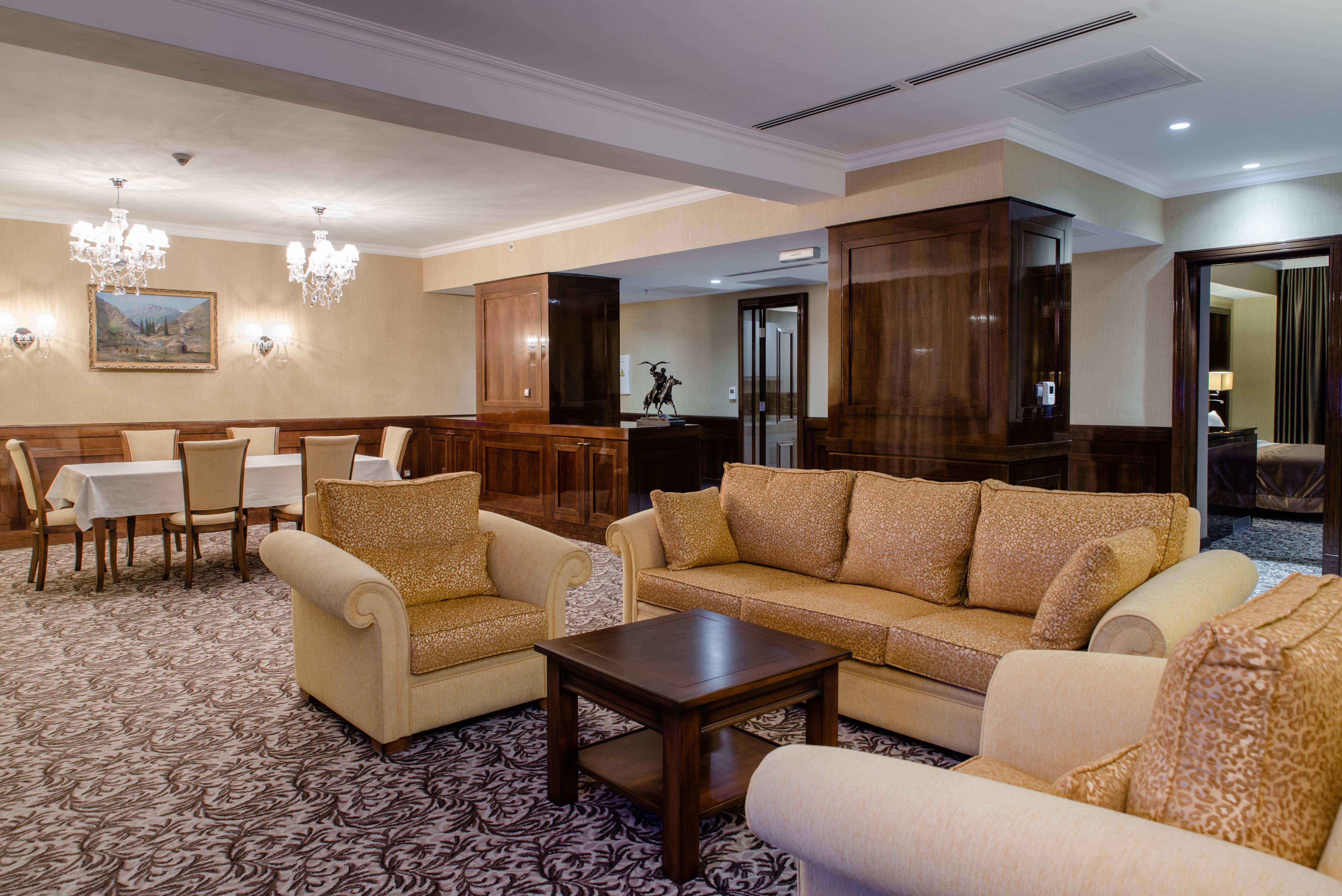 Holiday Inn Aktau By Ihg Exterior foto
