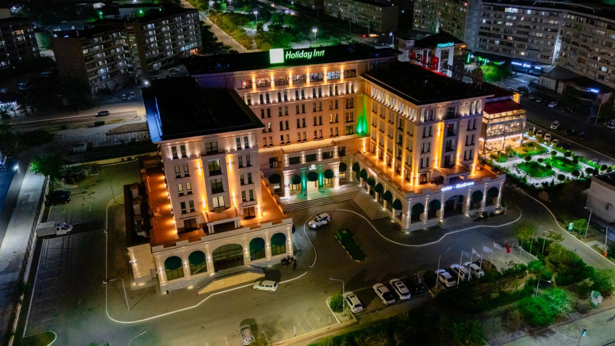 Holiday Inn Aktau By Ihg Exterior foto